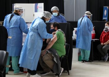 Quienes perdieron turno de vacunación deben ir al Hospital