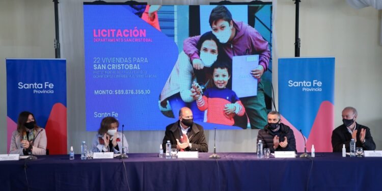 Abrieron importantes licitaciones para obras en el departamento San Cristóbal