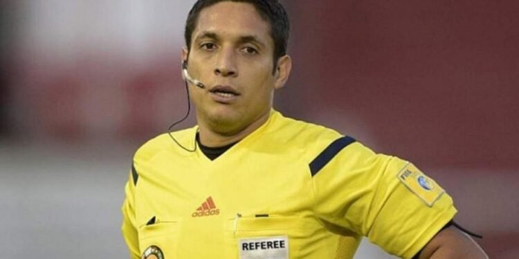 Jesús Valenzuela será el árbitro de la semifinal entre Argentina y Colombia