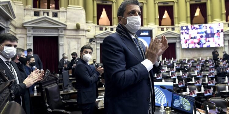 Massa: los plazos fijos no serán alcanzados por el Impuesto a Bienes Personales