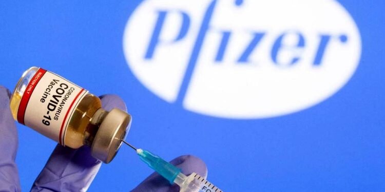Firmaron contrato y Argentina recibirá 20 millones de vacunas de Pfizer en 2021