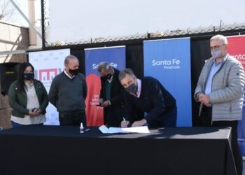 Se entregaron escrituras de viviendas Fonavi