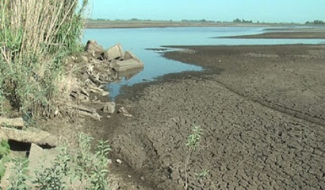 Evalúan la situación hidrológica del río Salado, afectado por la sequía
