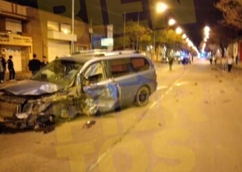 Alta velocidad e imprudencia: fuerte accidente en avenida Santa Fe