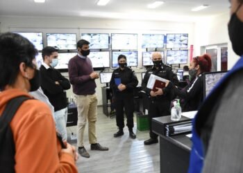 Autoridades recibieron a remiseros en el Centro de Monitoreo para abordar problemáticas de seguridad