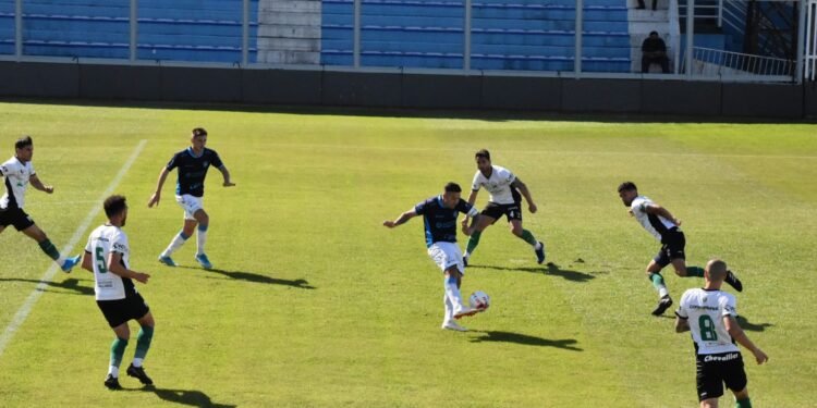 Confirman que pedirán al menos una dosis de vacuna para ingresar a las canchas