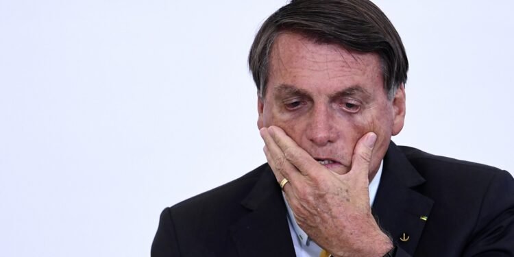 Bolsonaro dijo que la situación puede empeorar y que la crisis se arrastra hace décadas