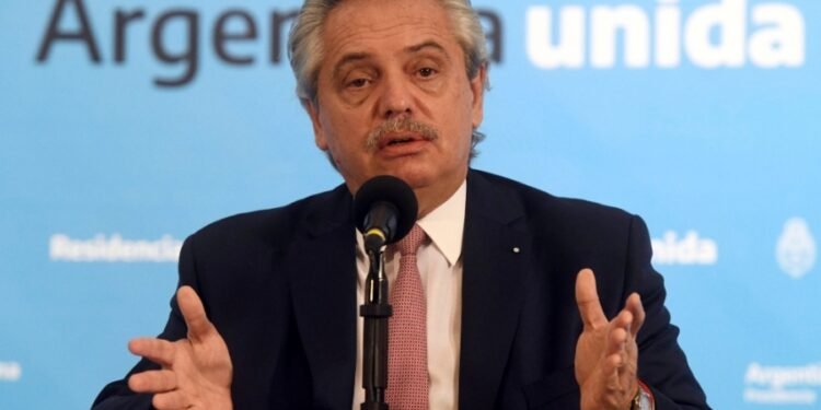 Fernández: «La gestión de gobierno seguirá del modo que yo estime conveniente, para eso fui elegido»