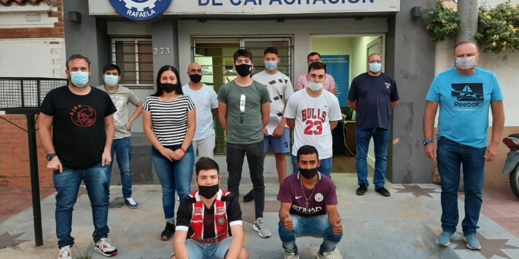 Finalizaron los cursos de Torno CNC en la Fundación Capacitar de Rafaela.