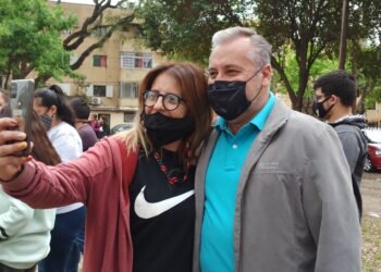 Lewandowski en la zona sur de Rosario: “La salida es con estudio, formación y trabajo genuino”