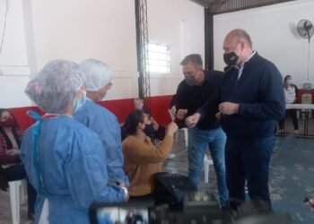 Ya hay dos millones de santafesinos que tienen esquema completo de inmunización contra el COVID