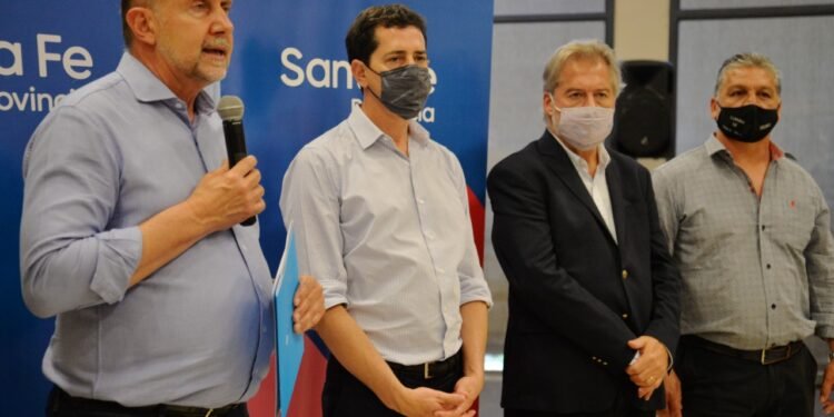 Mirabella: «no queremos nunca más una provincia que le dé espaldas a la Nación»