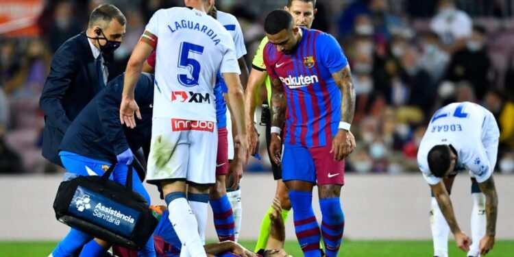 Agüero sigue en observación, mientras Barcelona se mantiene en silencio