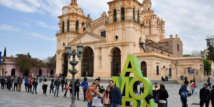 Los principales destinos que eligieron los turistas en el fin de semana largo