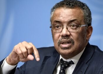 La OMS estimó entre 80.000 y 180.000 los trabajadores sanitarios muertos por Covid-19