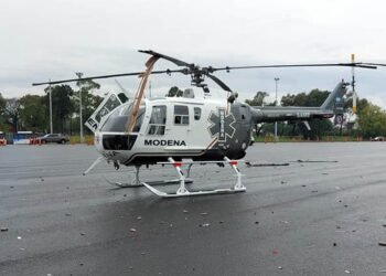 Un camión chocó a un helicóptero sanitario que participaba de un salvataje