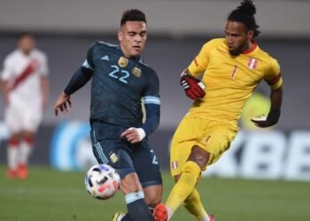Esta vez fue con lo justo: Argentina venció a Perú y acaricia el pasaje a Qatar 2022