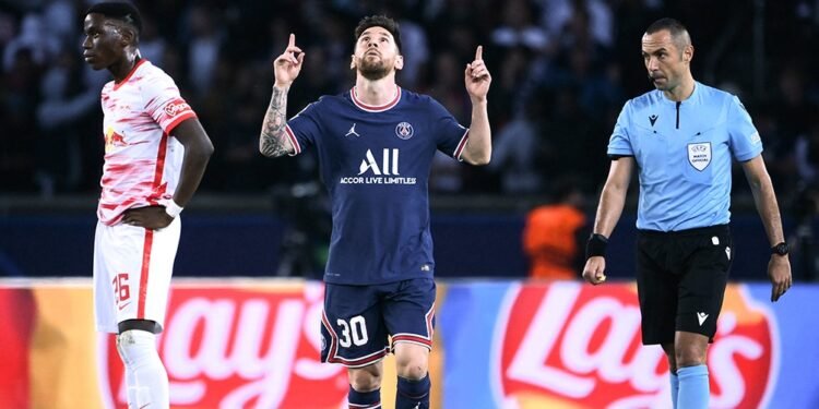 Dos goles de Messi en una ajustada victoria del PSG ante Leipzig