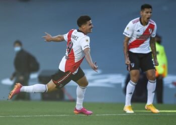 River fue más que Boca y lo superó 2 a 1 ante una multitud