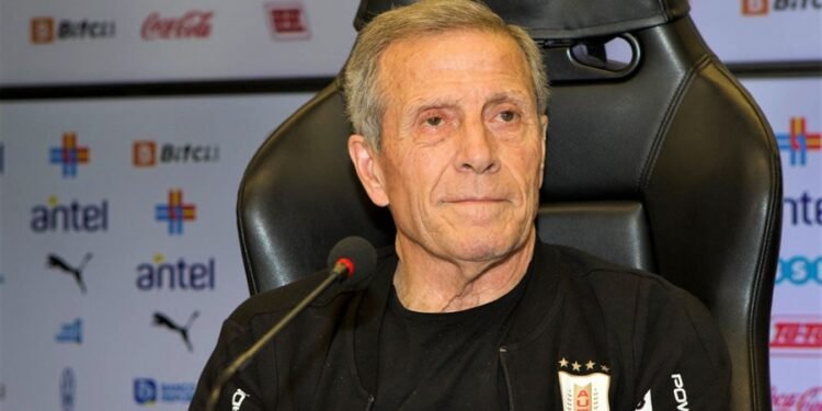 Uruguay despidió a Tabárez por los malos resultados