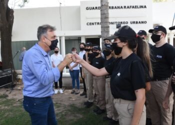 Incorporaron vehículos y doce nuevos agentes a la GUR