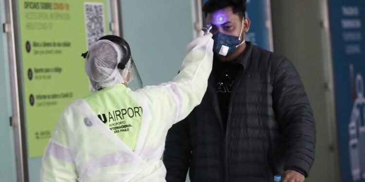 Brasil identificó en forma preliminar dos casos de la variante Ómicron