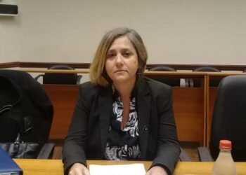 Juzgarán a cuatro hombres por la coautoría de estafas y falsificación de documentos