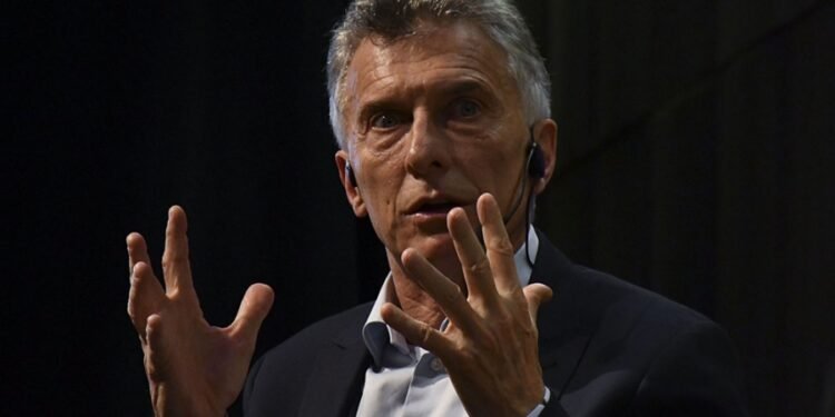 Macri pidió permiso para viajar a Arabia Saudita y la querella advierte que podría fugarse