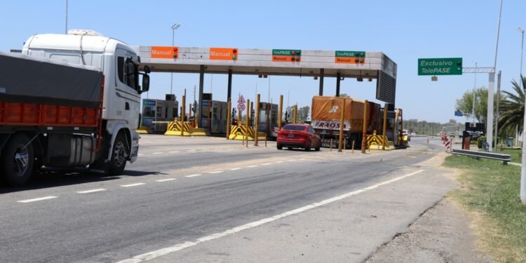 Licitaron la compra de equipos para automatizar peajes en la autopista Santa Fe-Rosario