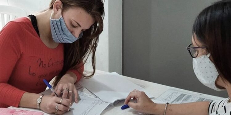 Crean el Programa Fomentar Empleo para asistir a jóvenes en búsqueda de empleo