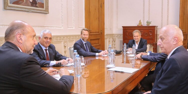 Perotti pidió al Procurador Casal el refuerzo de la justicia federal en la provincia