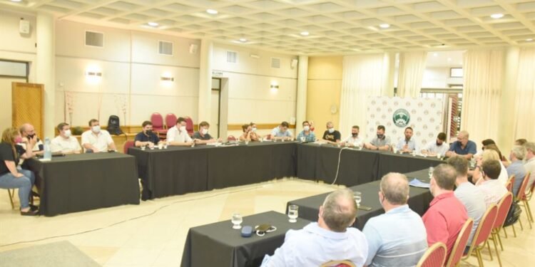 El CCIRR realizó una reunión de trabajo con los concejales