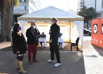 Retiran la carpa de hisopados asintomáticos en la plaza 25 de Mayo