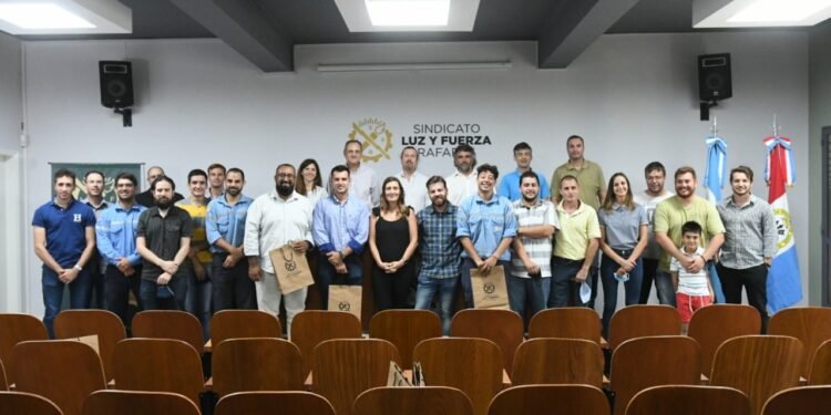 El Sindicato de Luz y Fuerza de Rafaela reconoció la capacitación de trabajadores y afiliados