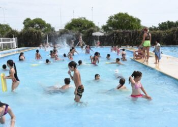 Se inició una nueva temporada del programa Todos al Agua
