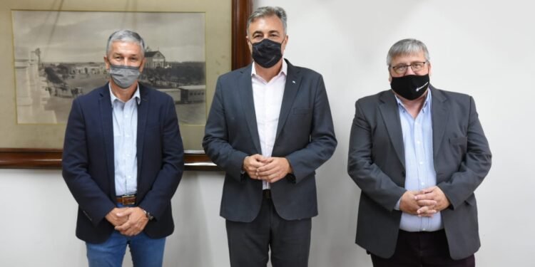 Lombardo y Muriel asumieron en sus nuevos cargos en el Ejecutivo Municipal