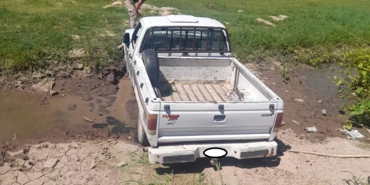 De tan alcoholizado que estaba terminó  en una zanja