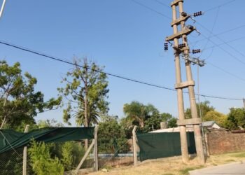 En otra jornada agobiante hubo varios barrios que padecieron cortes de energía