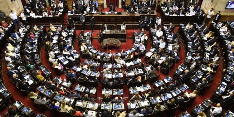 Inédito: la oposición «volteó» el Presupuesto en Diputados y ahora habrá que prorrogar el actual