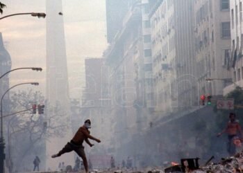 La historia detrás de la foto que se convirtió en ícono de la represión