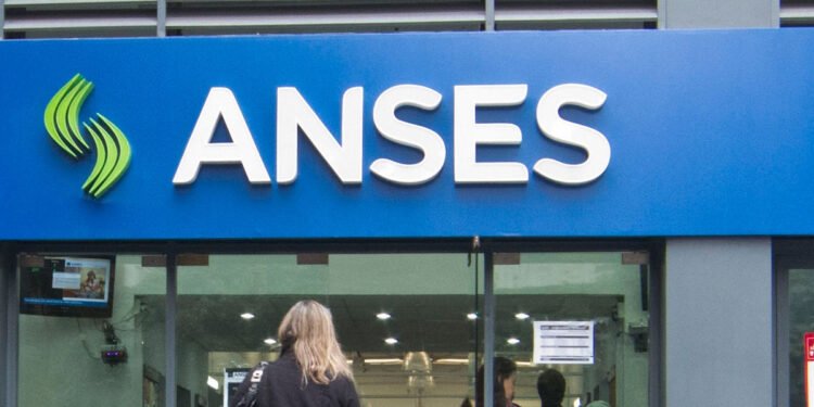 Calendario de ANSES: Quiénes cobran esta semana