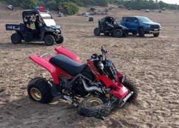Otra muerte en cuatriciclo: dos jóvenes chocaron contra un UTV, uno murió y el otro en grave estado