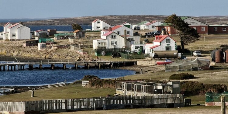 El Gobierno advirtió por la presencia de armas nucleares en Malvinas y anticipó medidas