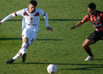 El «9», expectante por una posible venta de Nico Castro