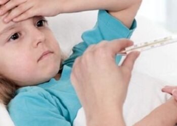 Aseguran que «se está notando» una suba de casos de Covid-19 en niños de entre 3 y 11 años