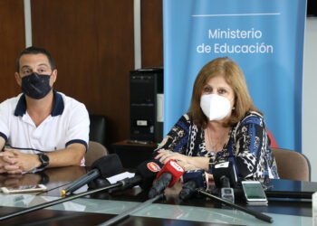 La provincia presentó el nuevo servicio de Salud Laboral Escolar