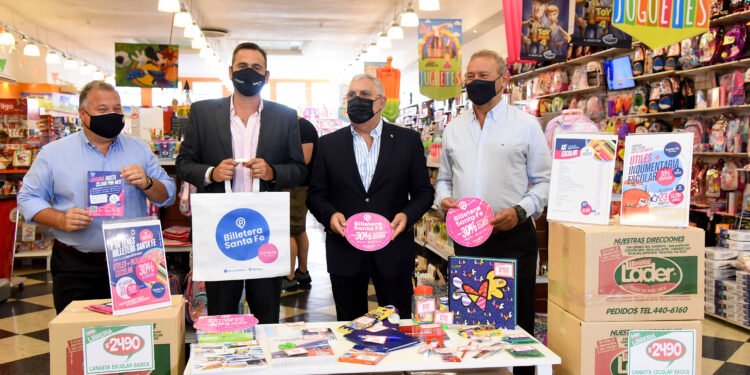 Extienden los días de uso de Billetera Santa Fe para comprar útiles escolares