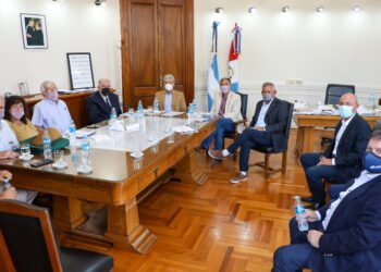 Estatales santafesinos piden recuperar porcentajes salariales respecto a la inflación