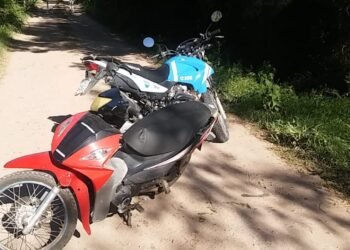 Emcontraron una motocicleta abandonada en la vía pública