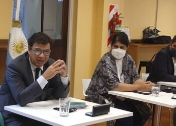 El Gobierno nacional acordó otro 14% de aumento con estatales